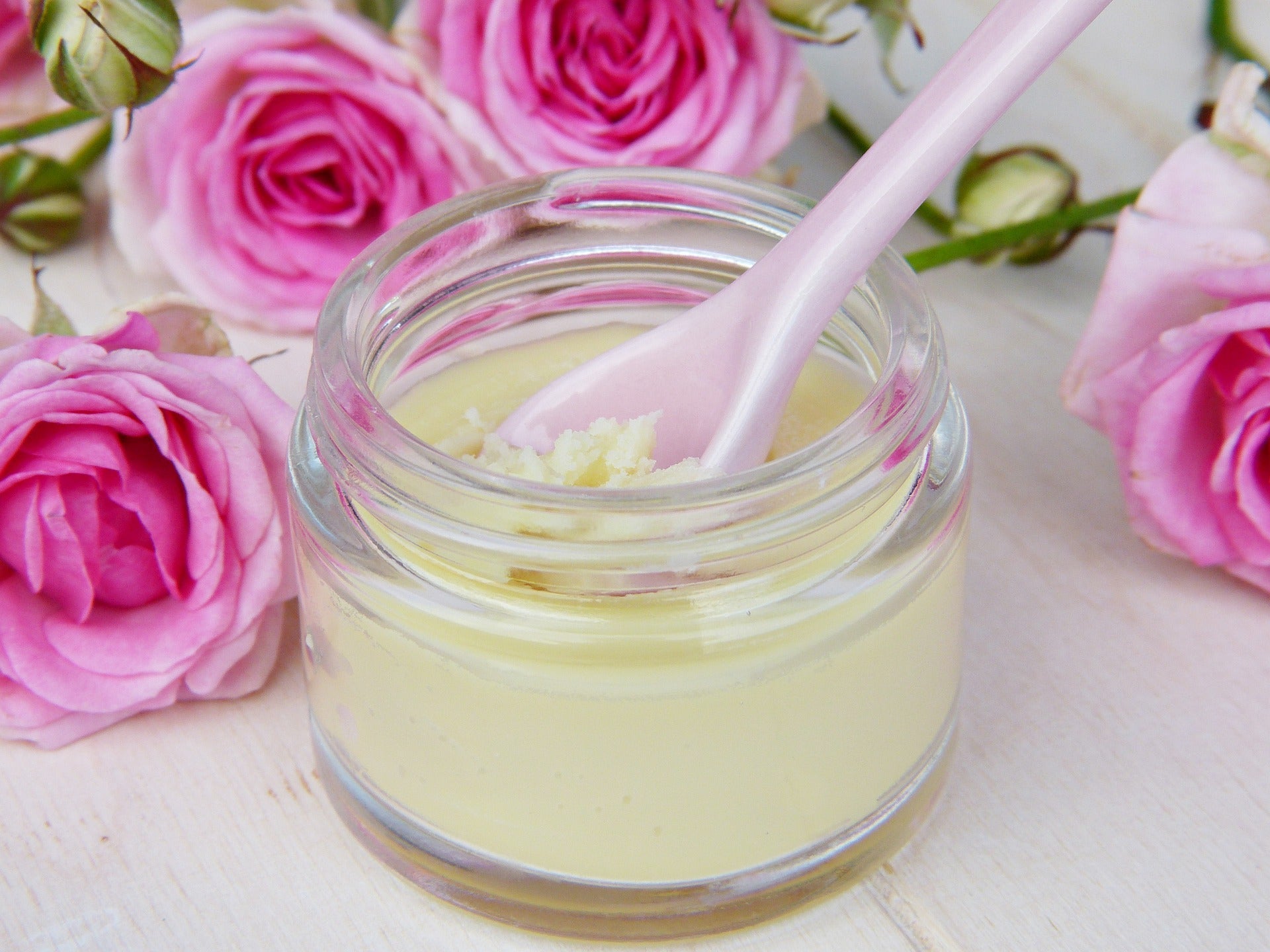 13 Amazing Health Benefits of Coconut Oil