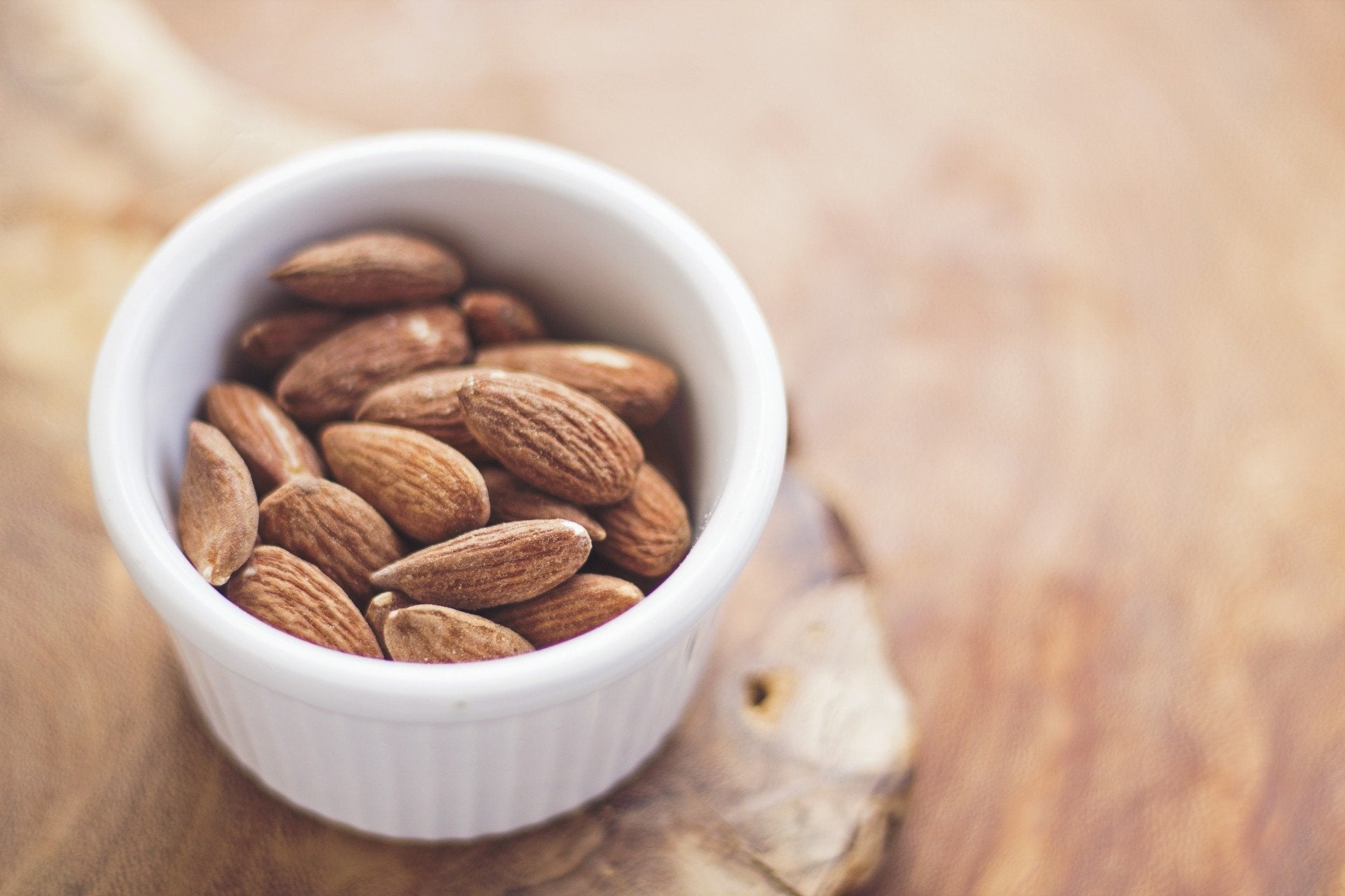 20 Healthy Benefits of Almonds