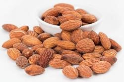 8 Health Benefits of Almonds