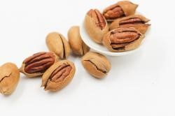 9 Health Benefits of Pecans