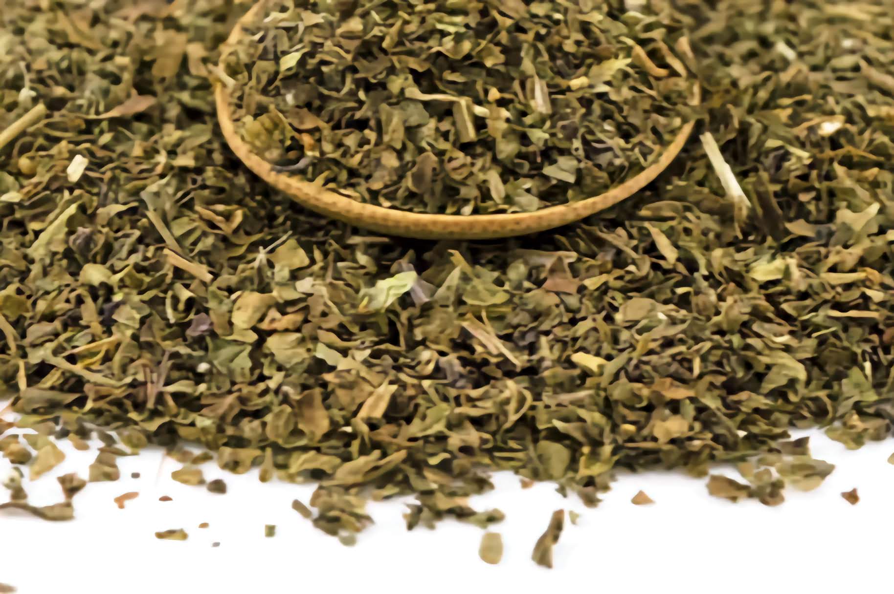 Dried Basil Leaves